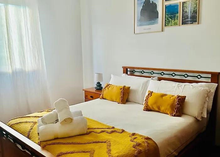 Ocean Gardens Apartment *