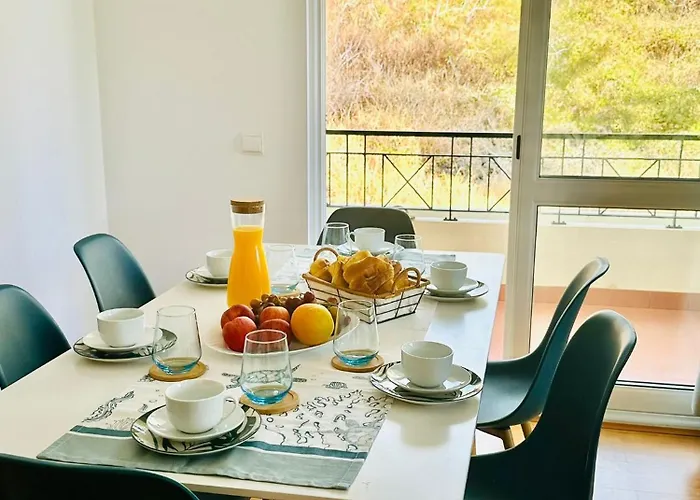 Ocean Gardens Apartment *